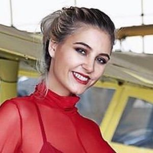 Meet your Posher, Hunter